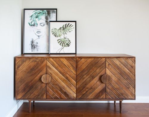 Kolekcja retro mebli z naturalnego, litego drewna egzotycznego to ponadczasowy design